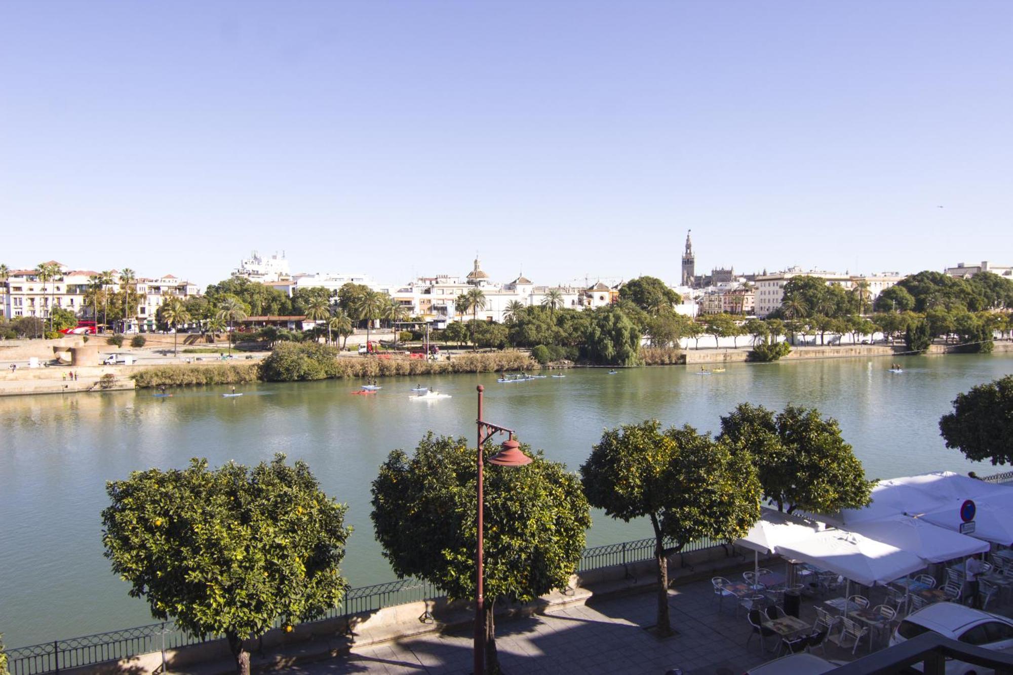 Rentalsevilla Increibles Vistas Del Guadalquivir Ngoại thất bức ảnh